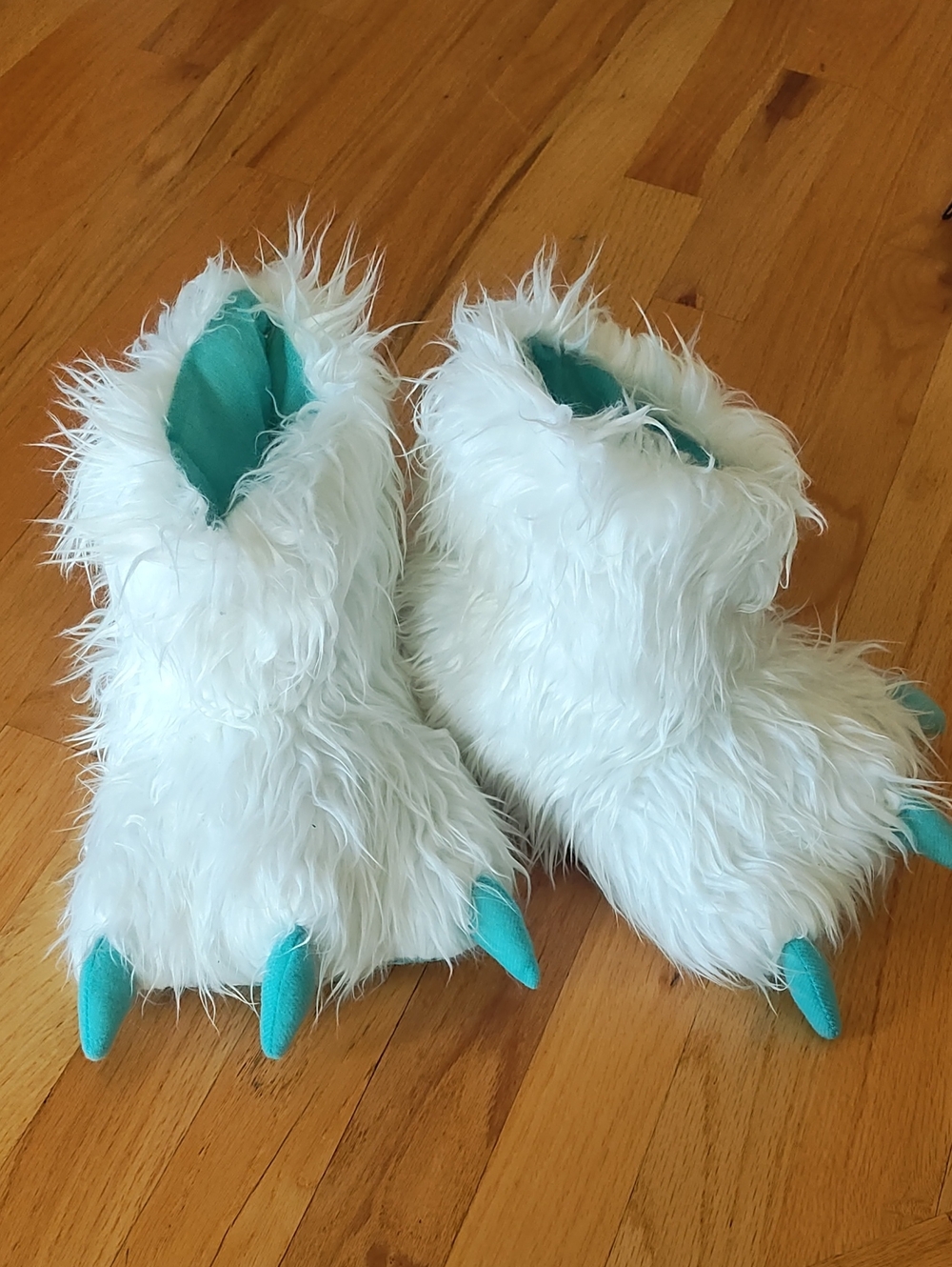 Kids White Furry Monster Slippers with Teal Claws